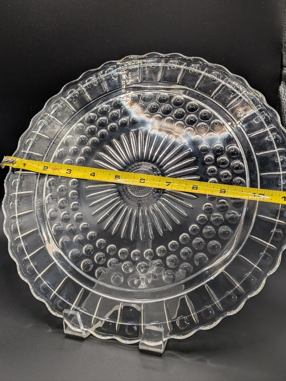Sunflower Footed Cake Plate. Bubble Design Federal Glass - Picture 3 of 8